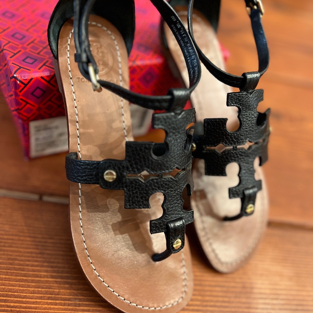 Tory Burch Black and Brown Logo Leather T-Strap Sandals - Picture 2 of 5